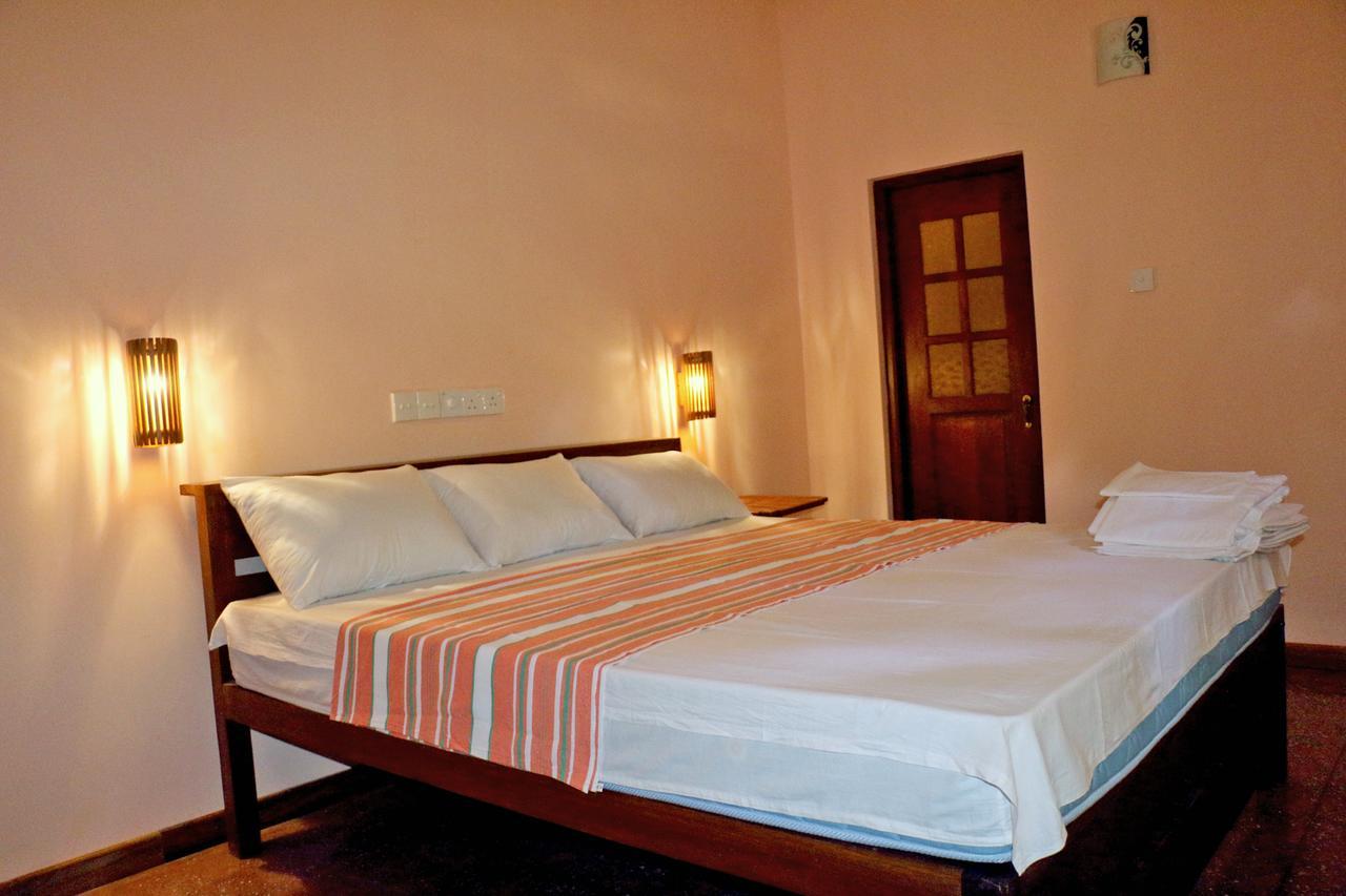 Lavish Eco Jungle Hotel Tissamaharama Bagian luar foto